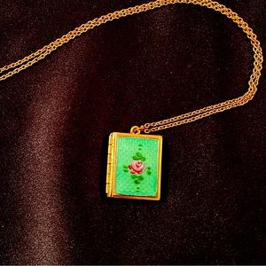 Beautiful Silpada 10K Gold Chain Necklace Hand Painted Locket Winter Green Vtge
